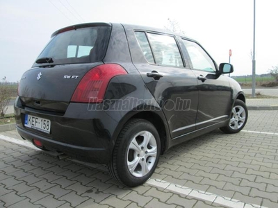 SUZUKI SWIFT 1.3 GLX CD AC