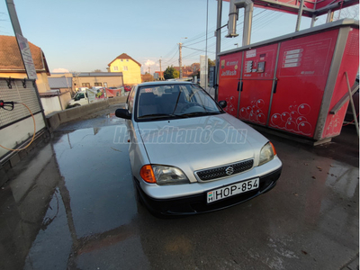 SUZUKI SWIFT Sedan 1.3 GLX