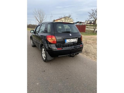 SUZUKI SX4 1.6 DDiS GLX AC