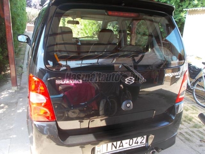 SUZUKI WAGON R+ 1.3 GLX (5 személyes )