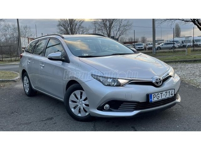 TOYOTA AURIS Touring Sports 1.33 Live (PGT-714) Első tulajdonostól! 1 Év Garanciával!