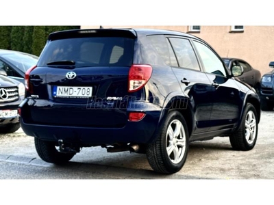 TOYOTA RAV 4 Rav4 2.2 D-4D X Leather