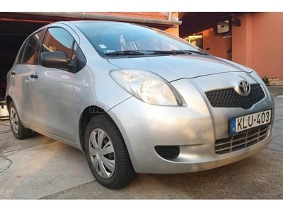 TOYOTA YARIS 1.0