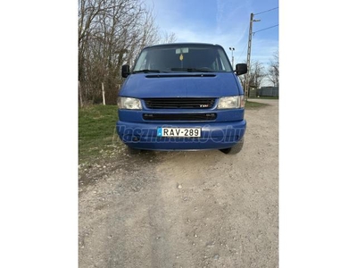 VOLKSWAGEN CARAVELLE