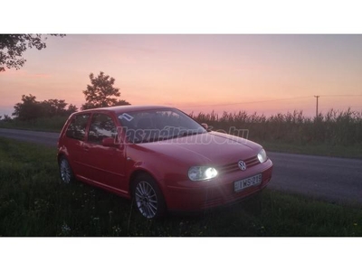 VOLKSWAGEN GOLF IV 1.9 TDI Edition