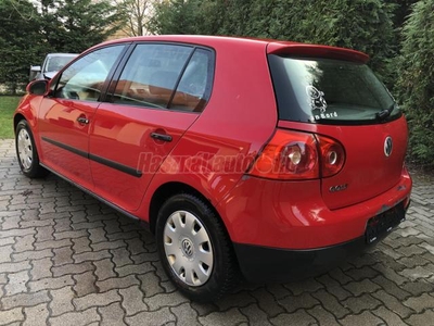 VOLKSWAGEN GOLF V 1.4 Comfortline 2db kulcs Normál állapotban