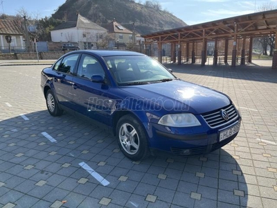 VOLKSWAGEN PASSAT V 1.6 Comfortline