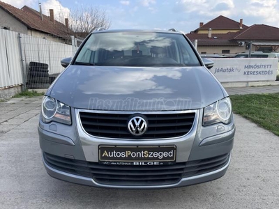 VOLKSWAGEN TOURAN 1.4 TSI Highline [7 személy] // Ülésfűtés // Tempomat // Freestyle //