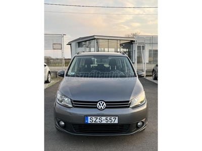 VOLKSWAGEN TOURAN 1.6 CR TDI Comfortline