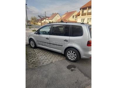 VOLKSWAGEN TOURAN 1.6 CR TDI Comfortline gyári állapotbqn uj vezérlés uj akkumlátor valós km