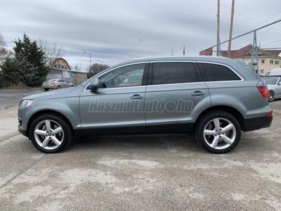 AUDI Q7 4.2 FSI quattro Tiptronic (KITŰNŐ-20 COLL-ÜLÉSFŰTÉS-3.5T VONÓHOROG)