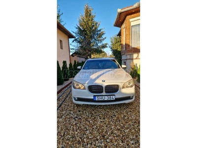 BMW 740d xDrive (Automata)