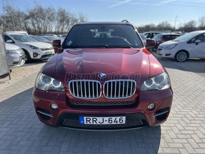 BMW X5 xDrive50i (Automata) M-Packet! GYÁRI FÉNYEZÉS! GARANTÁLT KILOMÉTERFUTÁS!