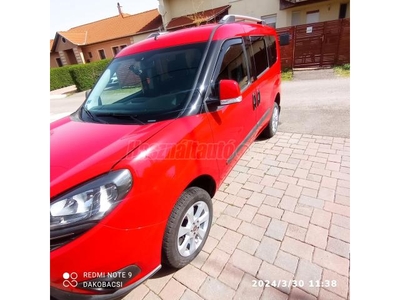 FIAT DOBLO Dobló Panorama 1.4 T-Jet Easy (7 személyes )