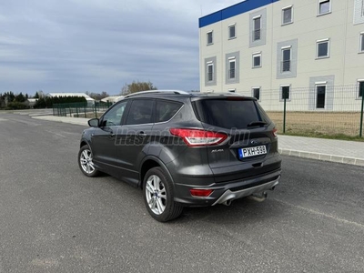 FORD KUGA 2.0 TDCi Titanium