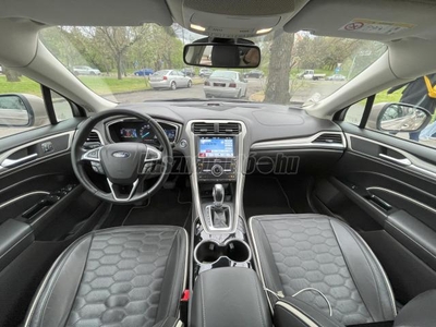 FORD MONDEO 2.0 HEV Vignale (Automata)