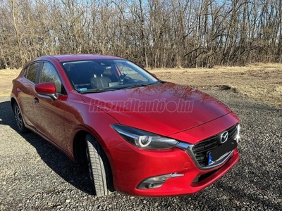 MAZDA 3 Sport 2.0 Revolution