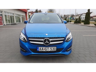 MERCEDES-BENZ B 180 d BlueEFFICIENCY Style LED NAVI