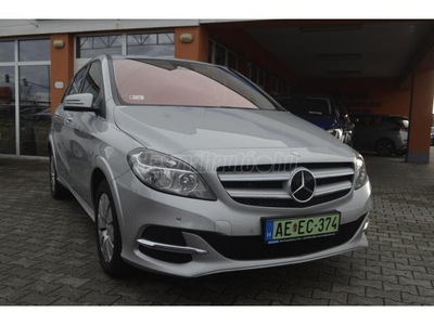 MERCEDES-BENZ B 250 E (Automata) 103.000 KM ! AKÁR BÉRELHETŐ IS !