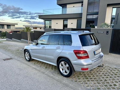 MERCEDES-BENZ GLK 250 CDI BlueEFFICIENCY 4M (Automata) Csúcs felszereltség. Újszerű állapot