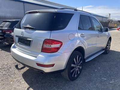 MERCEDES-BENZ ML 320 CDI (Automata) Facelift! Harman Kardon hangrendszer!