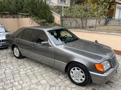 MERCEDES-BENZ W 140 Nagyon szép gyári állapot! Garantált km. futás! Ajtószervó!