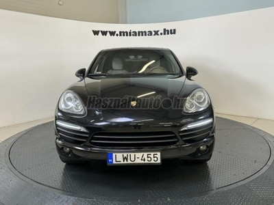 PORSCHE CAYENNE S Tiptronic ic BOSE magyarországi. végig vezetett szervizkönyves. leinformálható