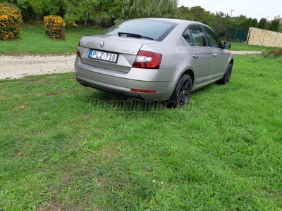 SKODA OCTAVIA 1.4 TSI Style DSG