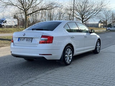 SKODA OCTAVIA 2.0 TSI Style DSG