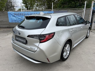 TOYOTA COROLLA Touring Sports 1.8 Hybrid Comfort e-CVT FOGLALÓZVA! 2020 - led - navi - kamera - ülésfűtés - vezetést támogató rendsz