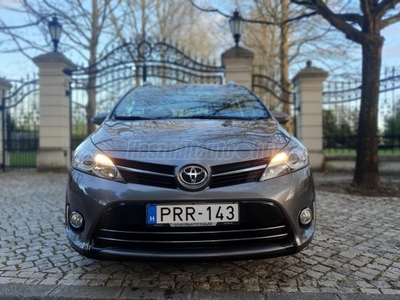 TOYOTA VERSO 1.6 Active Trend TSS MAGYARORSZÁGI!!!KEVESET FUTOTT!!!SZERVIZKÖNYV!!!LEINFORMÁLHATÓ!!!FRISSEN SZERVIZ