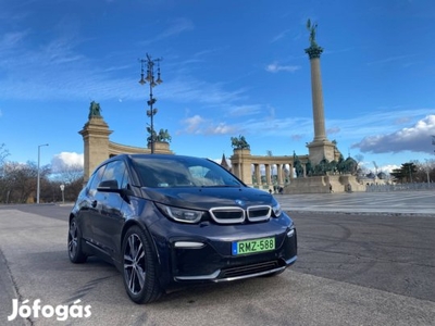 BMW i3S 94Ah REX vezetett szervízkönyv, téli-nyári gumi, LED lámpa