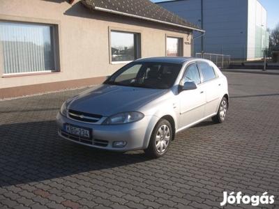 Chevrolet Lacetti 1.8 16V Platinum CDX Klíma.Ma...