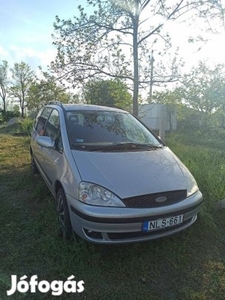 Eladó Ford Galaxy 2.3 benzines 7 személyes