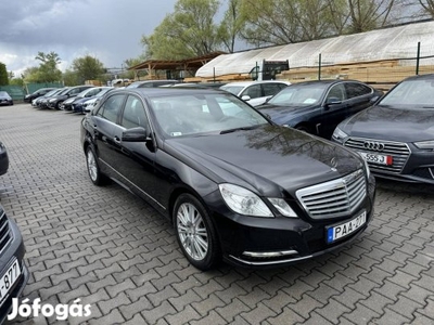 Mercedes-Benz E 200 CDI Elegance (Automata) 195...