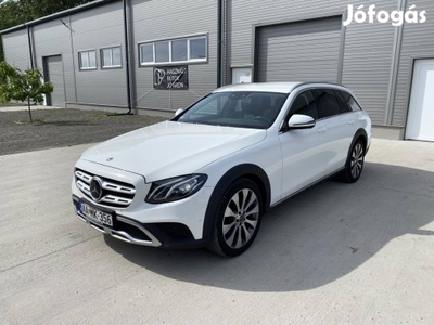 Mercedes-Benz E 220 d 4Matic All-Terrain 9G-Tro...