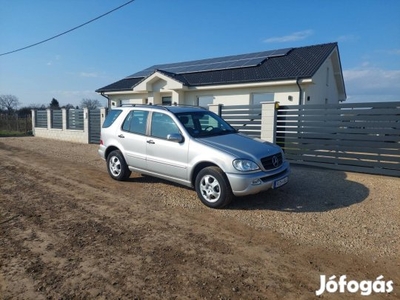 Mercedes-Benz ML 270 CDI Manual 6