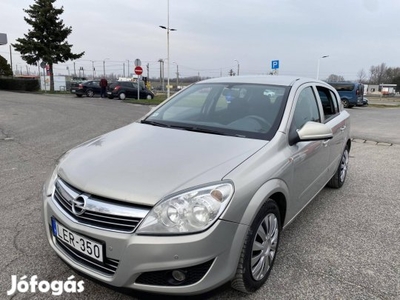 Opel Astra 1.6 16V Elegance klíma.friss műszaki...