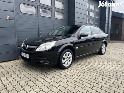 Opel Vectra C 1.6 Essentia Szervizelt / Klíma /...