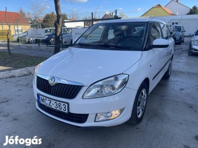 Skoda Fabia Combi 1.2 TSI Elegance / Szervizkön...