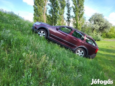 Skoda Octavia II FL, Scout, 4x4, 2.0 CR-TDI, Magyarországi, eladó!