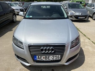 AUDI A3 2.0 TDI Attraction DPF SZERVIZKÖNYVES