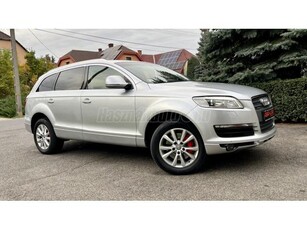 AUDI Q7 3.0 TDI DPF quattro Tiptronic ic 7SZEMÉLY!NEM LÉGRUGÓS/KONYAKBŐR/BI-XENON/MMI NAVI/18-AS ALU/TEMPOMAT/RADAROK STB