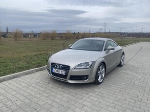 AUDI TT Coupe 3.2 V6 Quattro S-tronic