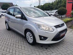 FORD C-MAX Grand2.0 TDCi Trend Digitklíma-Vonóhorog.Ülésfűtés