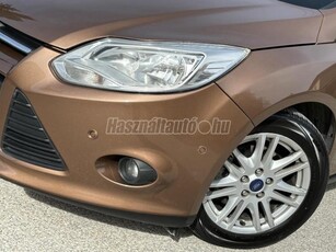 FORD FOCUS 1.0 GTDi EcoBoost Titanium 68 E KM+ŰLÉSF+RADAROK+BEPARKOLÓ