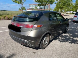 HONDA CIVIC 1.8 Executive