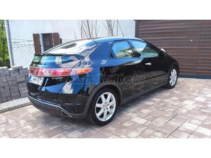 HONDA CIVIC 1.8 Sport