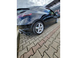 HONDA CIVIC 1.8 Type-S