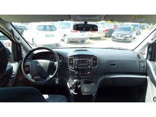 HYUNDAI H-1 (EURO-VI)-osVezSzkönyvKlímaEspTolradBluetoothAuxUsb1tul